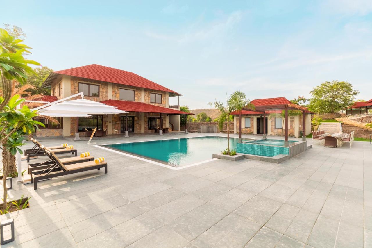 Sarasiruham Resort - Private Pool Villa In Удайпур Экстерьер фото